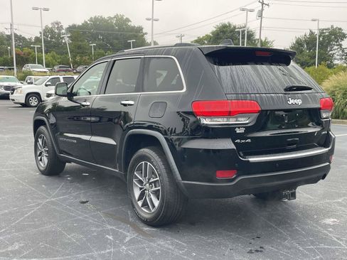 Used 2017 Jeep Grand Cherokee Limited AWD/4WD image 5
