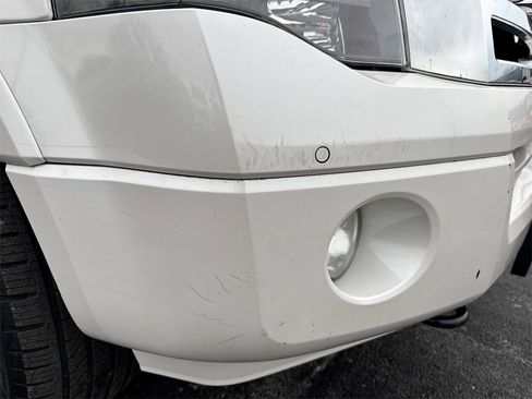 Used 2012 Ford Expedition Limited image 31