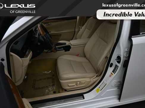 Used 2014 Lexus ES 300h w/ Luxury Package w/Bamboo Trim FWD image 23