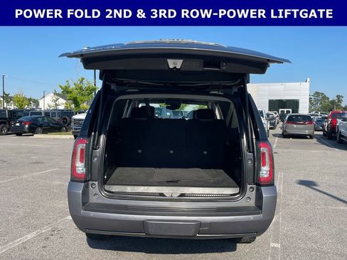 Used 2020 GMC Yukon XL SLT AWD/4WD image 15