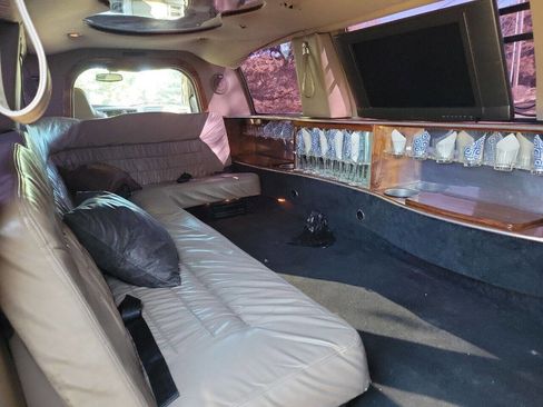 Used 2002 Ford Excursion XLT image 14