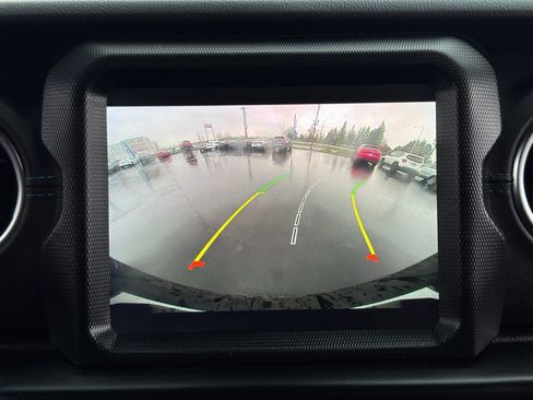 Used 2021 Jeep Wrangler Unlimited Rubicon 4xe w/ Cold Weather Group image 22