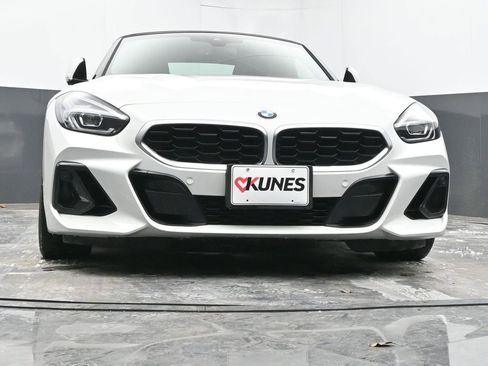 Used 2025 BMW Z4 sDrive30i image 37