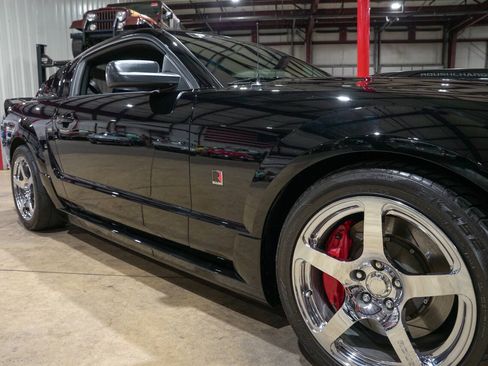 Used 2008 Ford Mustang GT Premium RWD image 38