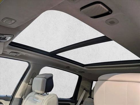 Used 2025 RAM 1500 Tungsten w/ Towing Technology Group image 19