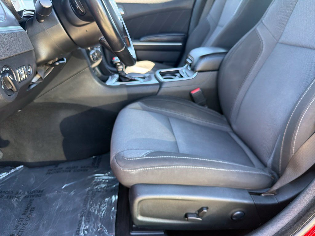Used 2022 Dodge Charger SXT RWD image 22