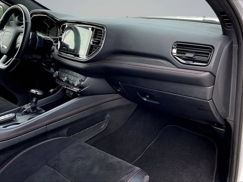 Used 2023 Dodge Durango R/T w/ Tow 'N Go Package AWD/4WD image 30