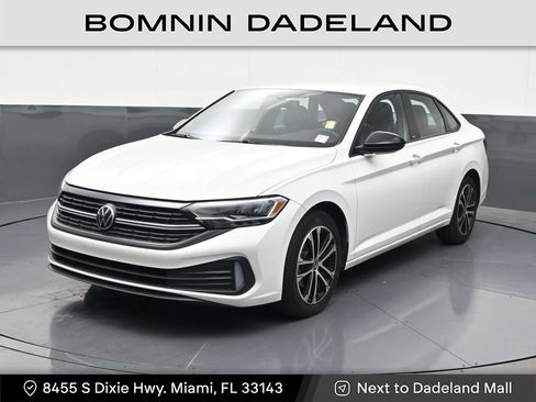Used 2023 Volkswagen Jetta Sport FWD image 1