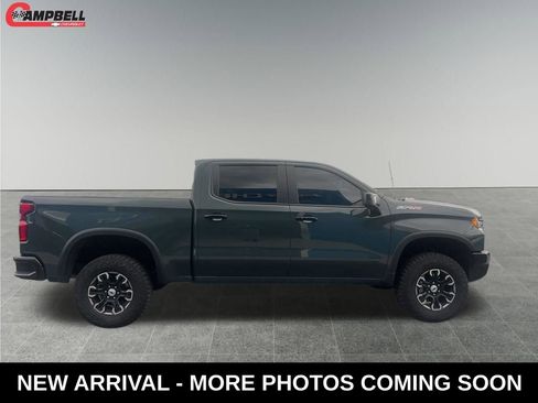 Used 2025 Chevrolet Silverado 1500 ZR2 w/ Technology Package image 13