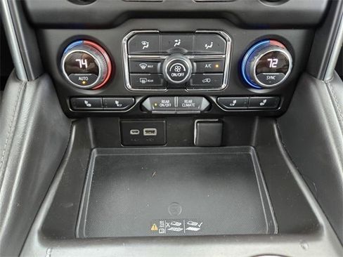 Used 2021 Chevrolet Tahoe LT image 17