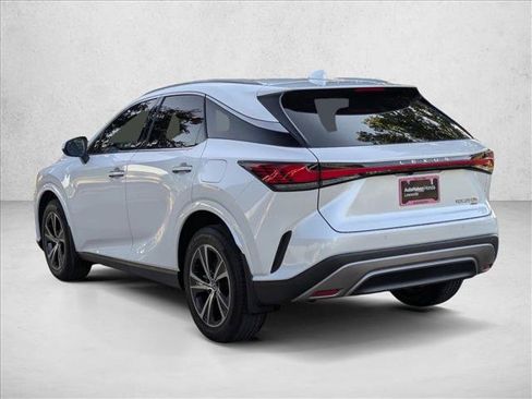 Used 2024 Lexus RX 350h image 8