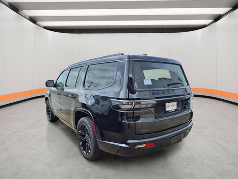 New 2026 Jeep Grand Wagoneer Limited AWD/4WD image 4