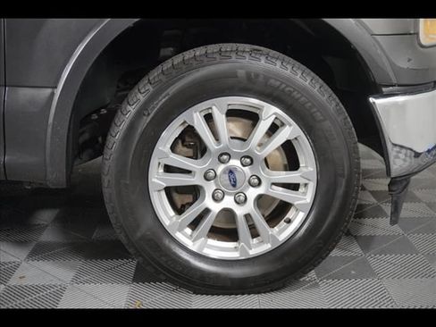 Used 2017 Ford F150 Lariat RWD image 31