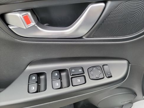 Certified 2023 Hyundai Kona Limited w/ Cargo Package image 11