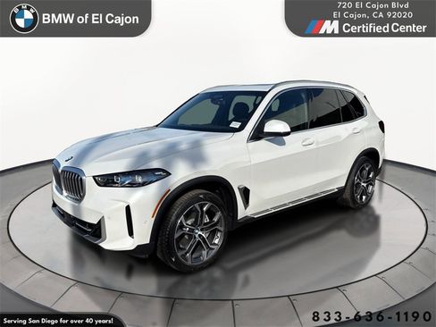 New 2026 BMW X5 sDrive40i image 2