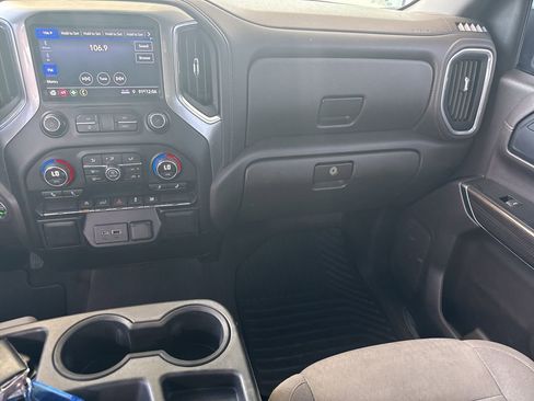 Used 2019 Chevrolet Silverado 1500 LT w/ All-Star Edition image 15