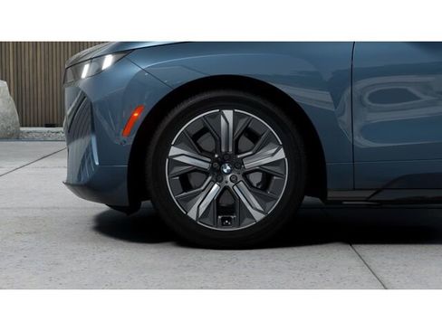 New 2026 BMW iX xDrive45 w/ Premium Package image 7