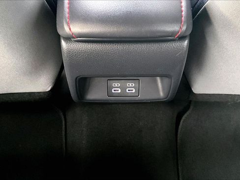 Used 2025 Toyota Corolla SE w/ SE Premium Package FWD image 32