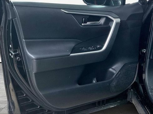 Used 2024 Toyota RAV4 XLE image 22