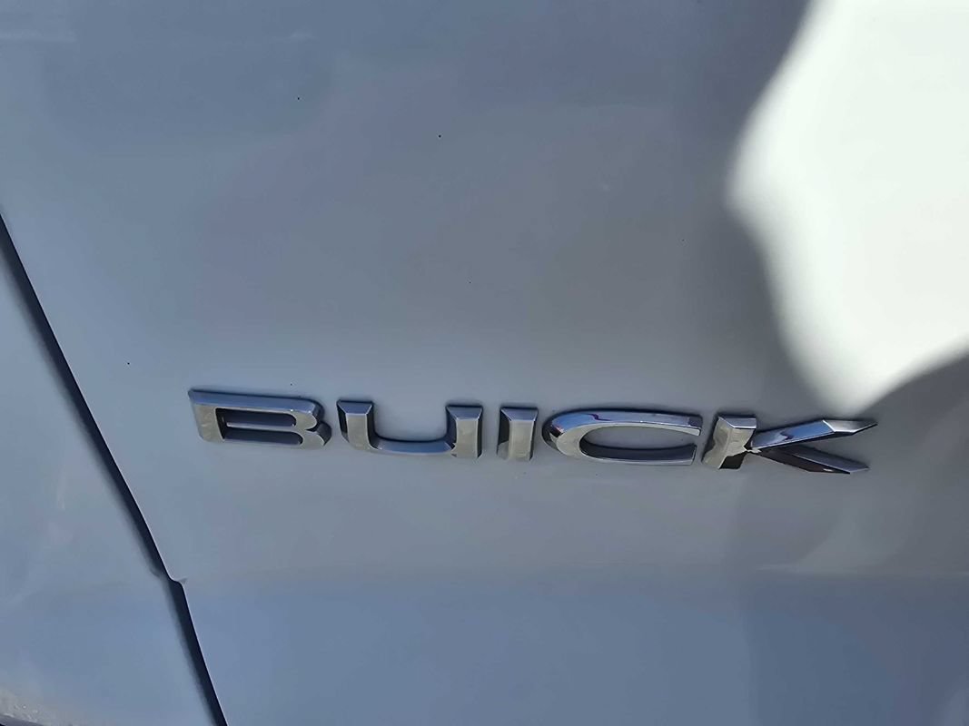 Used 2018 Buick Enclave Essence w/ Trailering Package FWD image 25