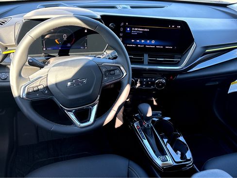 New 2025 Chevrolet Trax ACTIV w/ Driver Confidence Package image 4