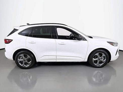 Certified 2023 Ford Escape ST-Line w/ Equipment Group 301A FWD image 16
