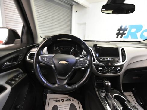 Used 2021 Chevrolet Equinox LT AWD/4WD image 28