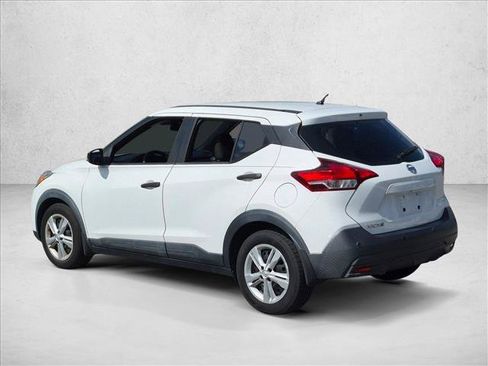 Used 2020 Nissan Kicks S FWD image 7
