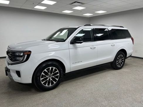 Used 2025 Ford Expedition Max Platinum image 6