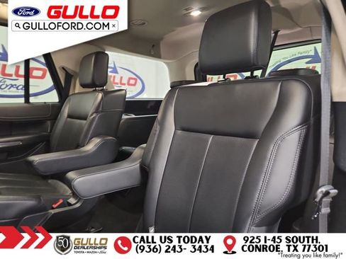Used 2024 Ford Expedition XLT image 13