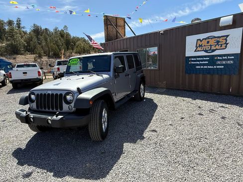 Used 2015 Jeep Wrangler Unlimited Sport image 1