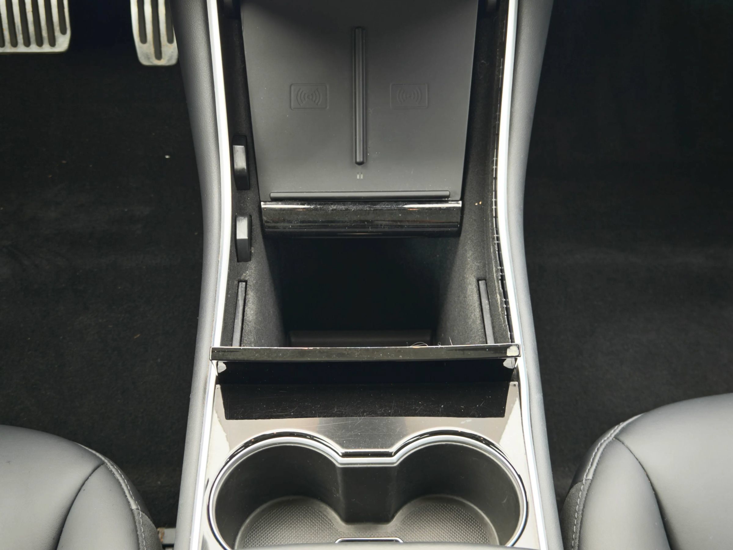 Used 2018 Tesla Model 3 Long Range RWD image 28