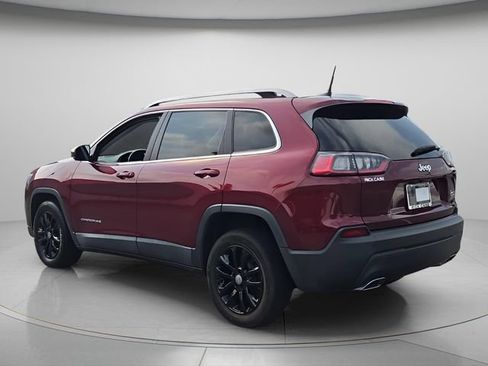Used 2021 Jeep Cherokee Latitude Lux FWD image 6