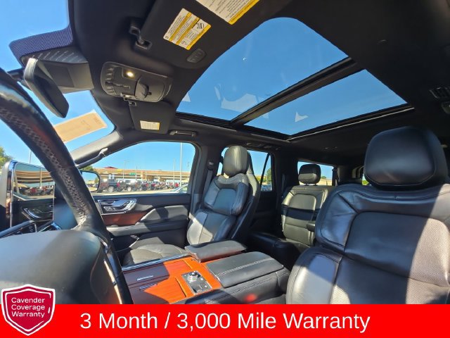 Used 2021 Lincoln Navigator L Reserve RWD image 7
