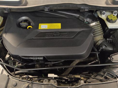 Used 2014 Ford Escape SE image 30