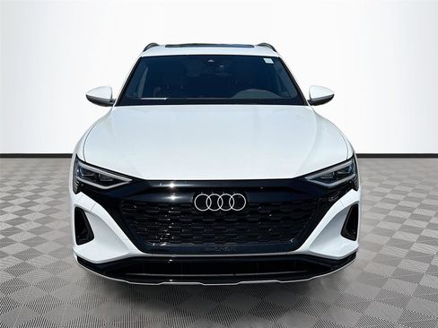 Certified 2024 Audi Q8 e-tron Premium Plus w/ Premium Plus Package AWD/4WD image 2