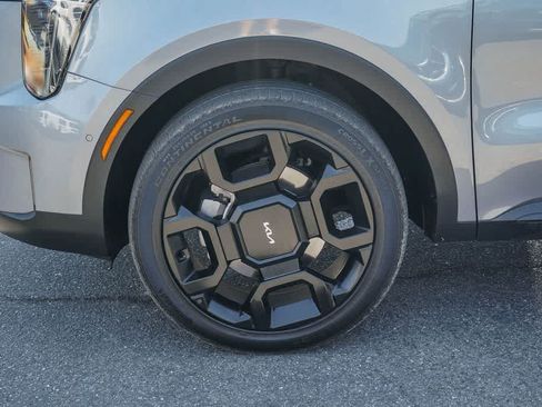 Certified 2024 Kia Sorento SX Prestige AWD/4WD image 10