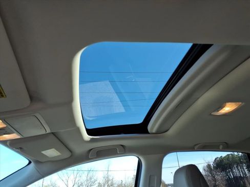 Used 2014 Honda CR-V EX-L image 10