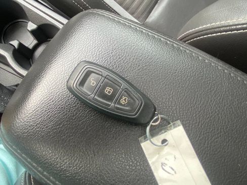 Used 2013 Ford Focus ST FWD image 17