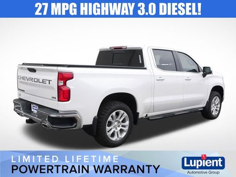 Used 2023 Chevrolet Silverado 1500 LTZ w/ LTZ Convenience Package II AWD/4WD image 3