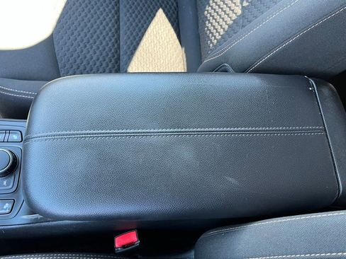 Used 2020 GMC Terrain SLE w/ Driver Convenience Package image 36