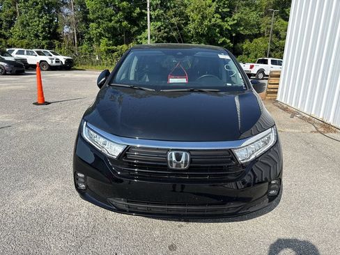 Used 2024 Honda Odyssey EX-L image 3