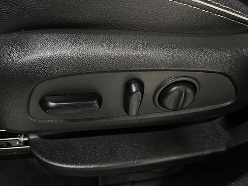 Used 2019 GMC Terrain Denali w/ Driver Alert Package II image 18