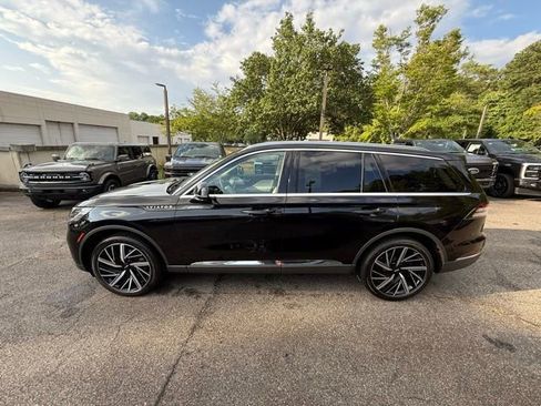 New 2025 Lincoln Aviator Reserve w/ Equipment Group 201A image 3