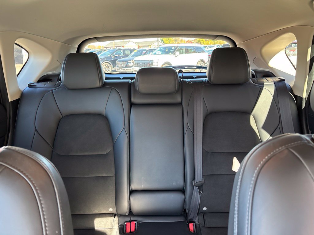 Used 2018 MAZDA CX-5 Touring w/ Preferred Equipment Package AWD/4WD image 19