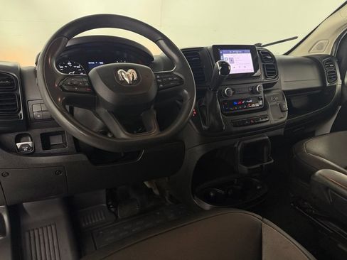 Used 2025 RAM ProMaster 3500 w/ Convenience Group FWD image 13