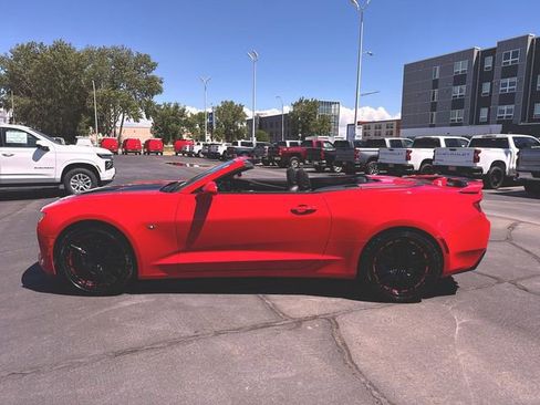 Used 2016 Chevrolet Camaro SS RWD image 19