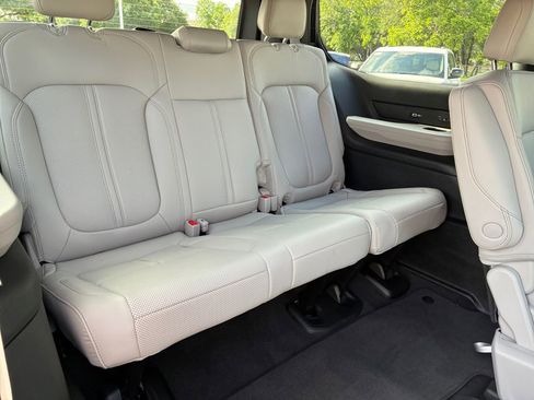 New 2026 Jeep Grand Wagoneer Limited AWD/4WD image 5