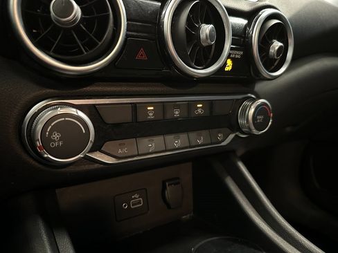 Used 2023 Nissan Sentra S image 11