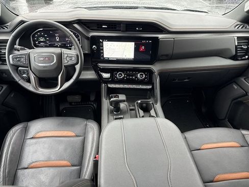 Certified 2024 GMC Sierra 1500 AT4 w/ Technology Package AWD/4WD image 10